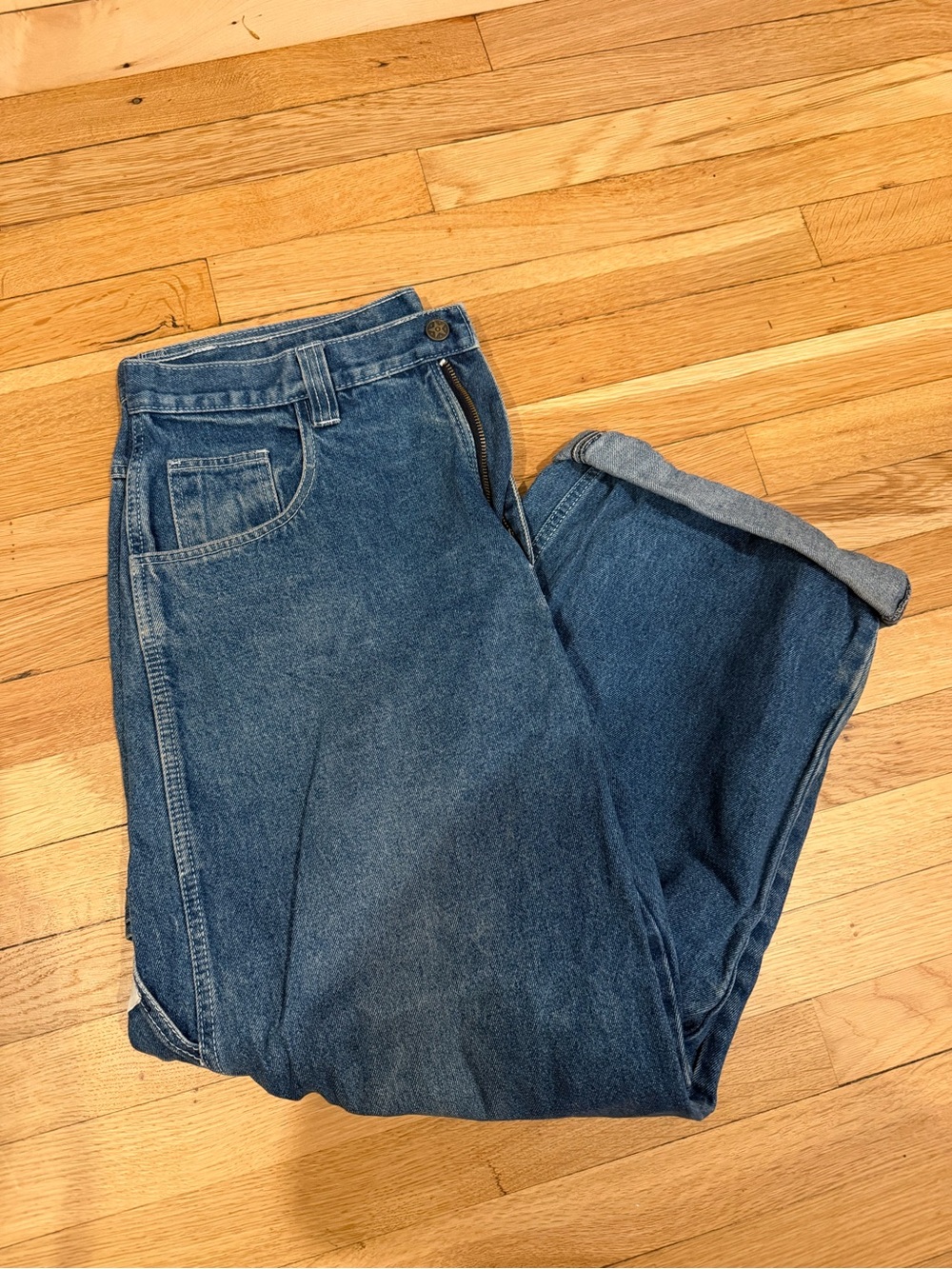 Classic Men's Blue Denim Jeans Carpetner